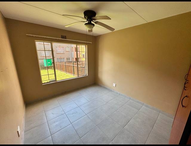 2 BEDROOM APARTMENT FOR SALE IN REYNO RIDGE